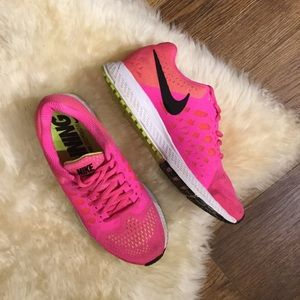 NIKE Running Shoes